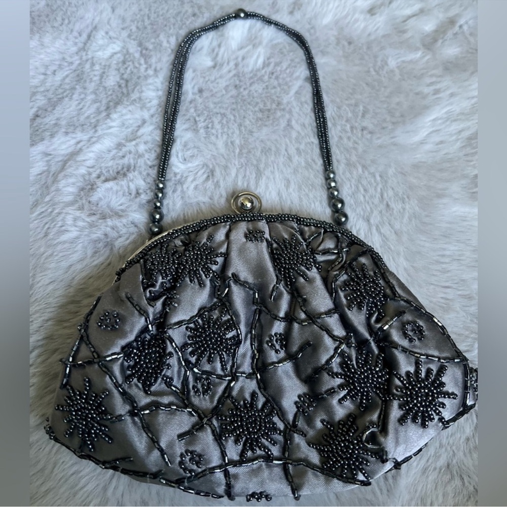 La Regale Vintage Beaded Evening Bag Silver Black Floral Clutch Purse